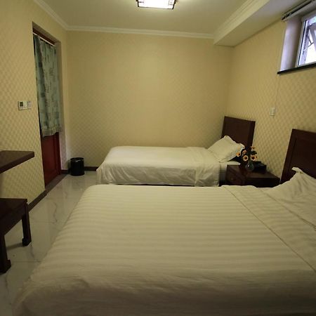 Zhantan Courtyard Hotel Beijing Exterior photo